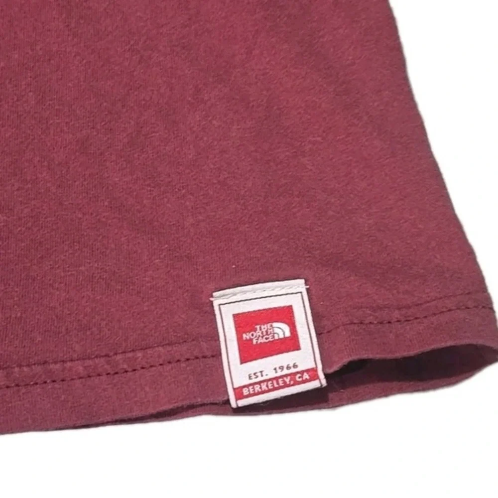 The North Face Pocket T-Shirt Mens XL Graphic Monogram Logo Burgundy Red XL FLAW